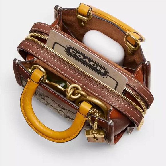 Mini Coach bag - Picture 6 of 12